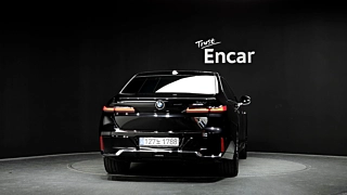 BMW 7-SERIES G70 2024