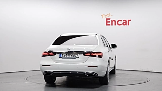 MERCEDES BENZ E-CLASS W213 2023