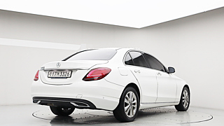 MERCEDES BENZ C-CLASS W205 2019
