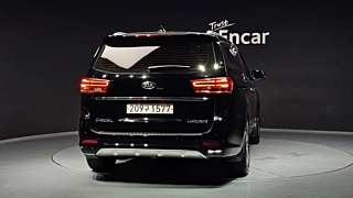 KIA CARNIVAL 2018