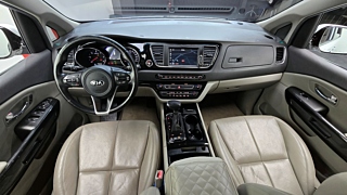 KIA CARNIVAL 2017