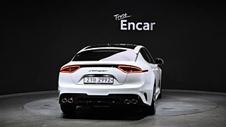 KIA STINGER 2019