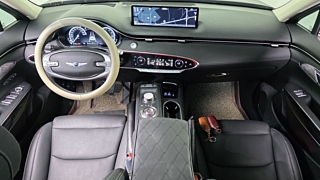 GENESIS GV70 2021