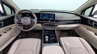 KIA CARNIVAL 2024