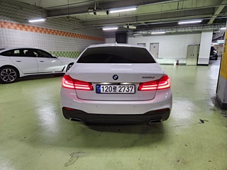 BMW 5-SERIES G30 2020