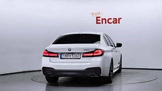 BMW 5-SERIES G30 2022