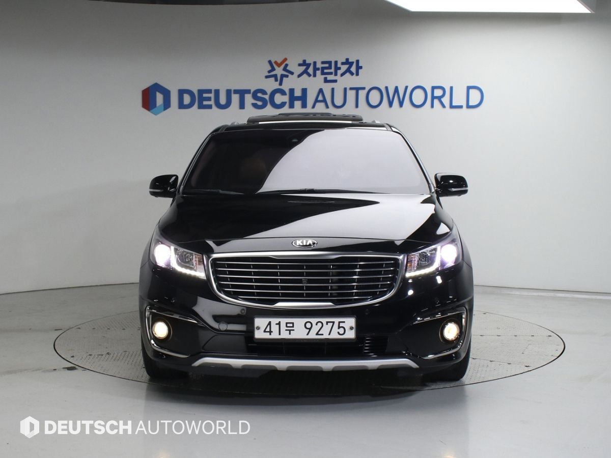 KIA CARNIVAL 2017
