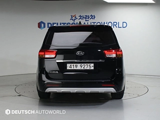 KIA CARNIVAL 2017