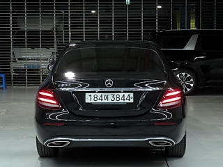 MERCEDES BENZ E-CLASS W213 2017
