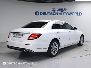MERCEDES BENZ E-CLASS W213 2020