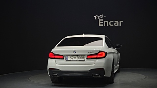 BMW 5-SERIES G30 2021