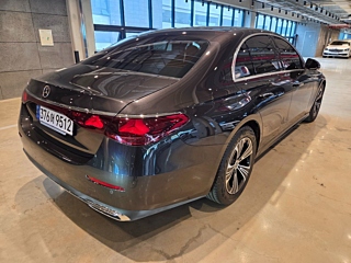 MERCEDES BENZ E-CLASS W214 2024