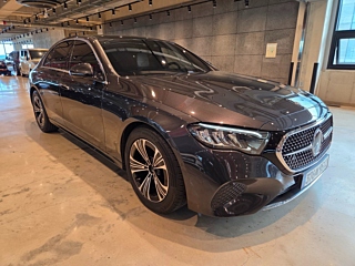 MERCEDES BENZ E-CLASS W214 2024