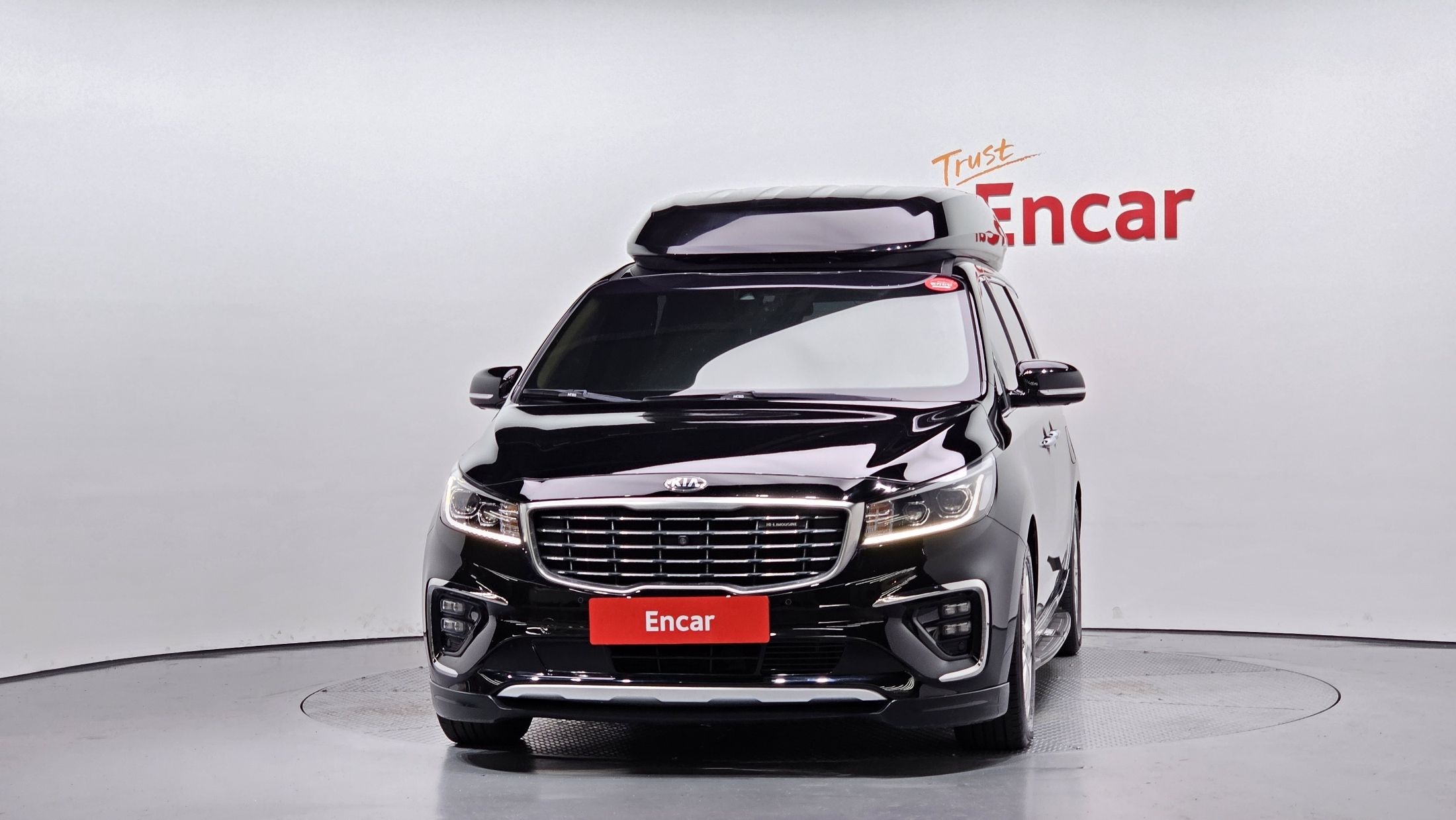 KIA CARNIVAL 2018