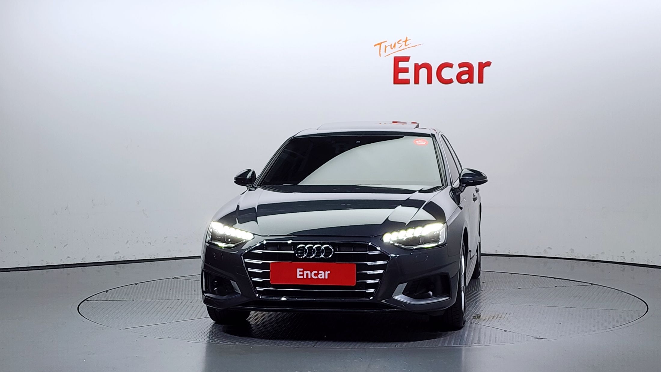 AUDI A4 B9 2021