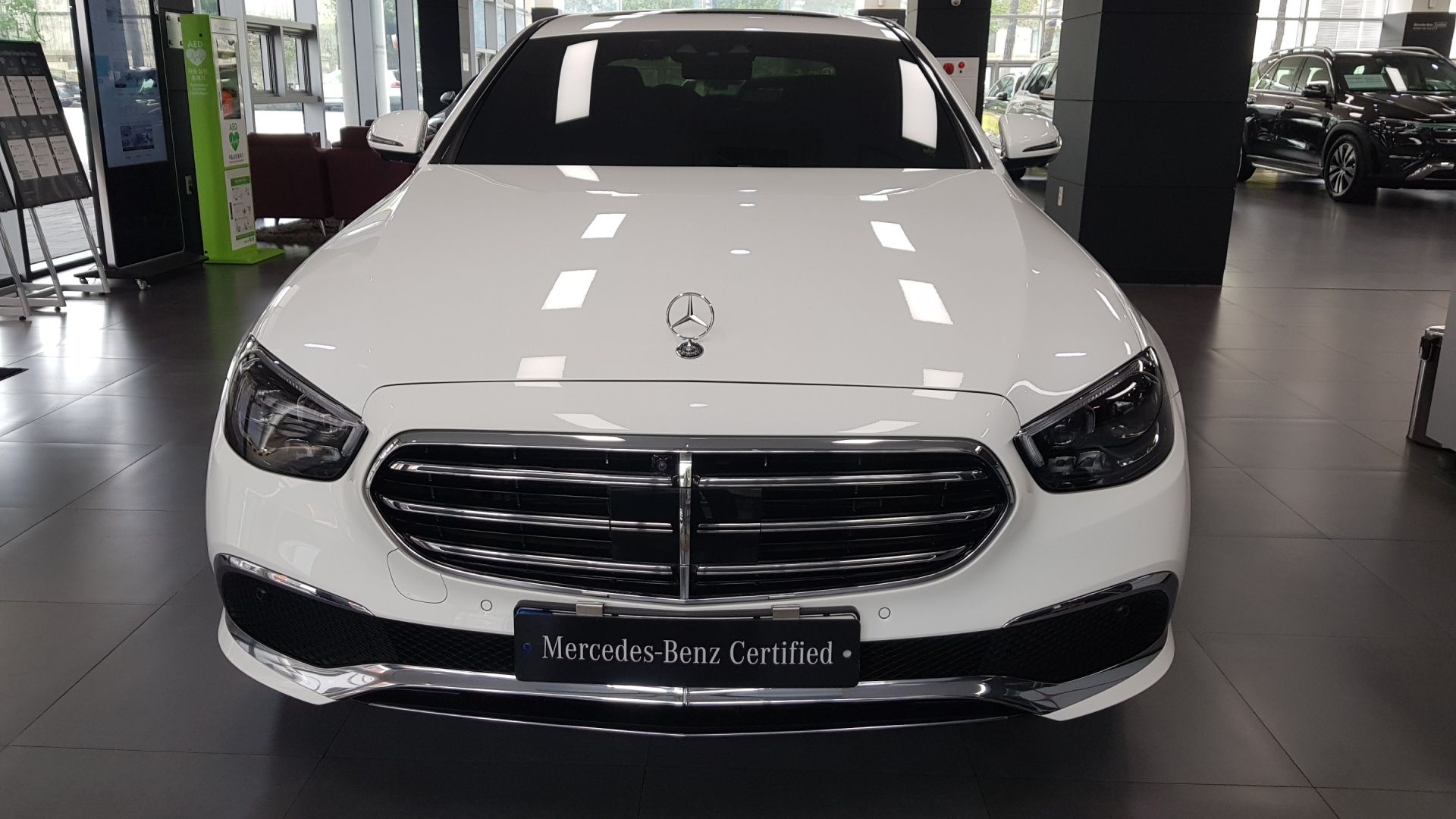 MERCEDES BENZ E-CLASS W213 2022