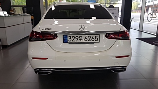 MERCEDES BENZ E-CLASS W213 2022