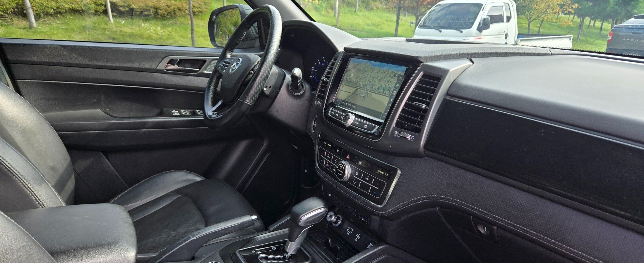 SSANGYONG REXTON SPORTS CAR 2021