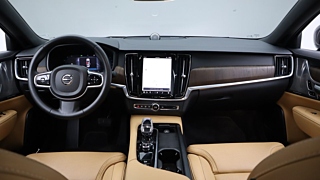 VOLVO S90 2023