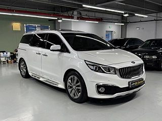 KIA CARNIVAL 2017