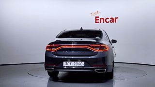 HYUNDAI GRANDEUR IG HYBRID 2018