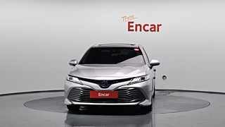 TOYOTA CAMRY XV70 2017