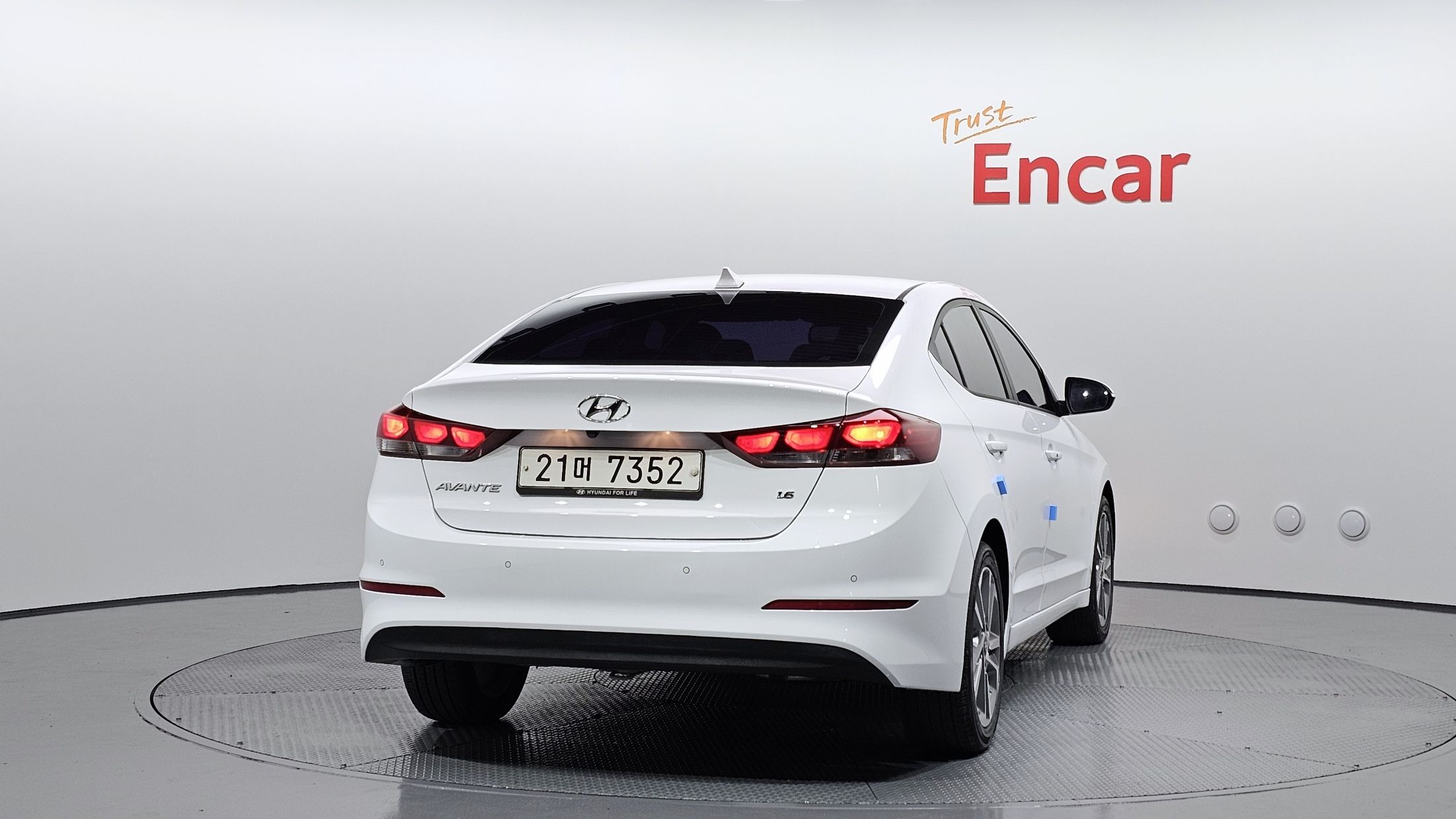 HYUNDAI AVANTE AD 2017