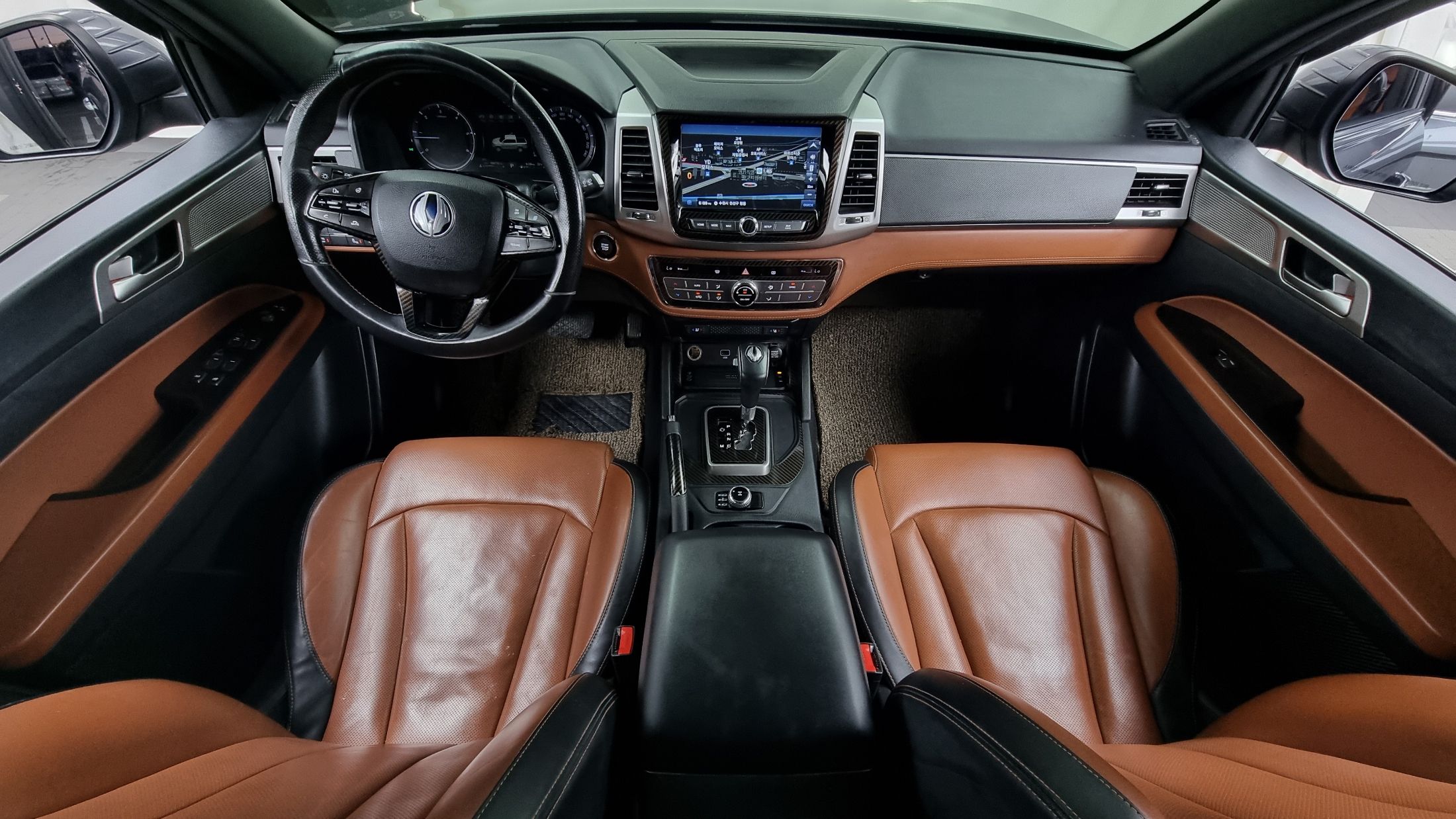 SSANGYONG REXTON SPORTS CAR 2019