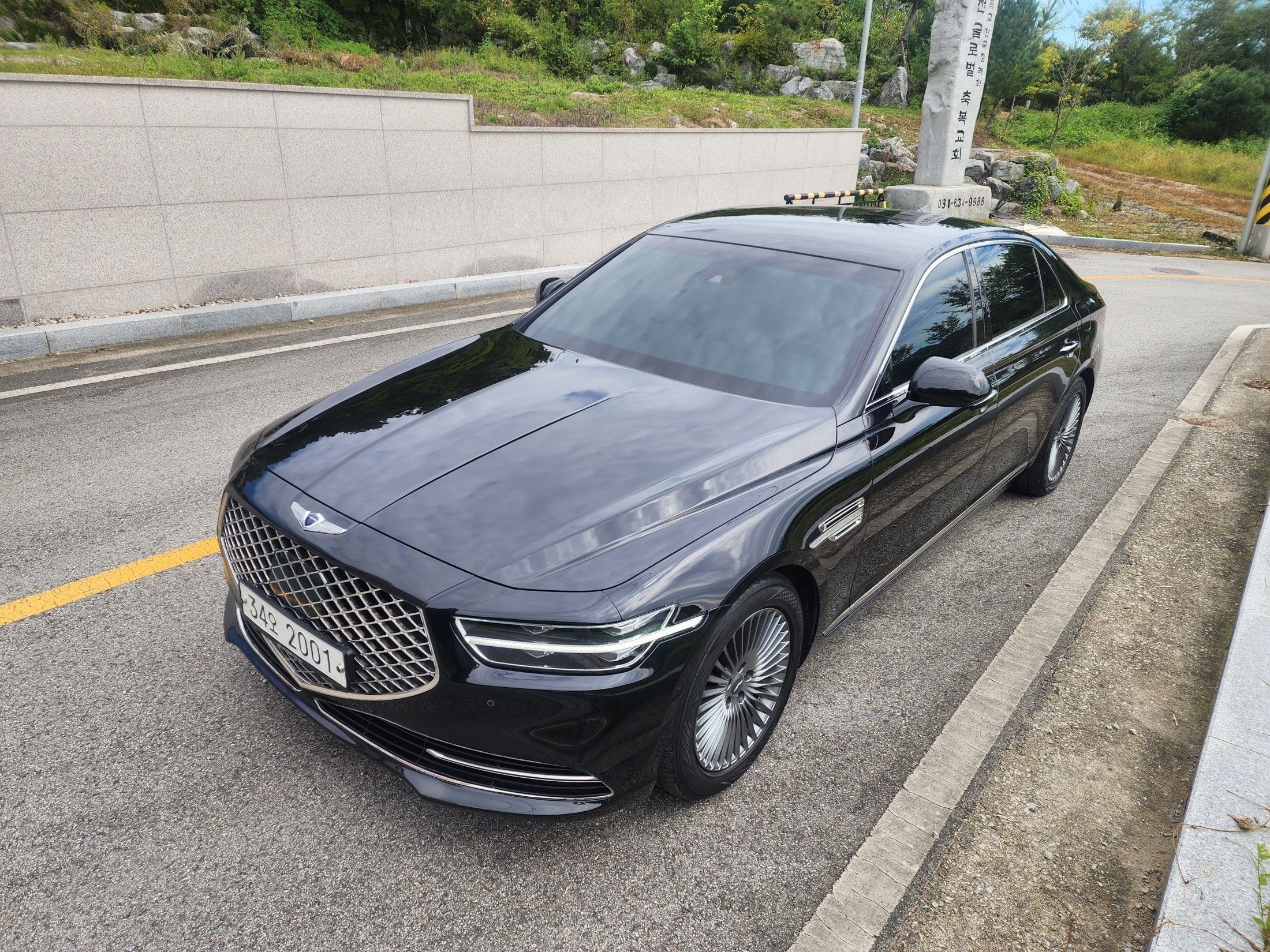 GENESIS G90 2019