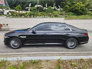 GENESIS G90 2019