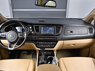 KIA CARNIVAL 2018
