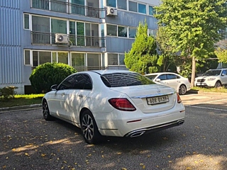 MERCEDES BENZ E-CLASS W213 2016
