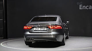 JAGUAR XF X260 2016