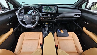 LEXUS UX250H 2023