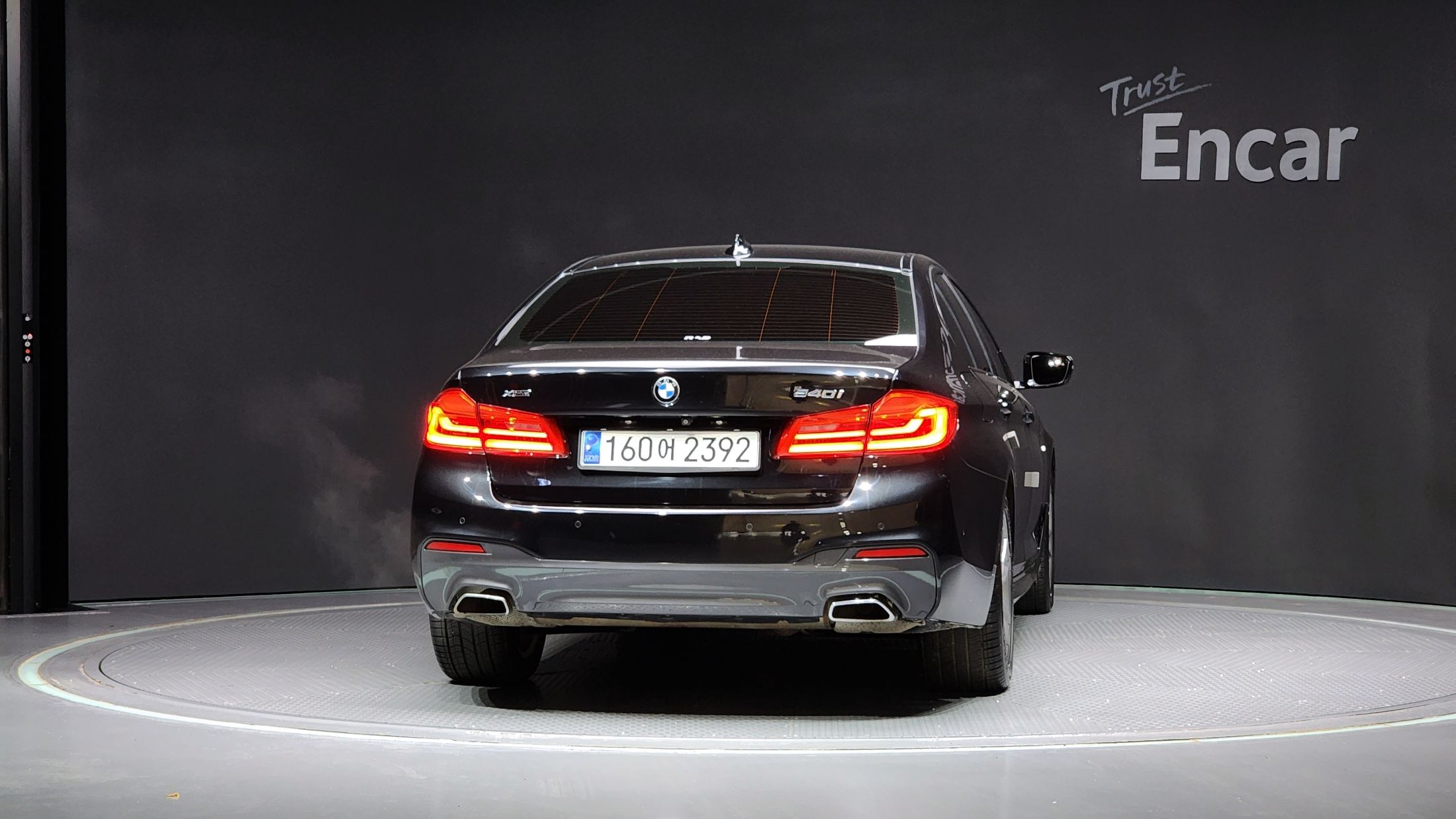 BMW 5-SERIES G30 2017