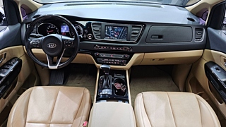 KIA CARNIVAL 2018