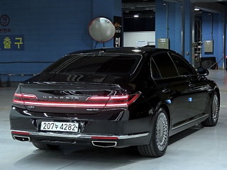 GENESIS G90 2020
