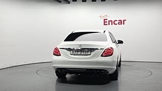 MERCEDES BENZ C-CLASS W205 2018