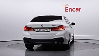 BMW 5-SERIES G30 2017