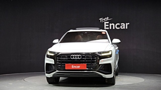 AUDI Q8 4M 2020