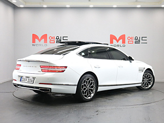 GENESIS G80 RG3 2022