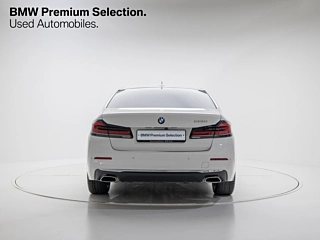 BMW 5-SERIES G30 2021