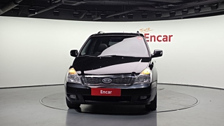 KIA CARNIVAL R 2012