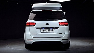 KIA CARNIVAL 2016