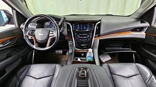 CADILLAC ESCALADE 2018