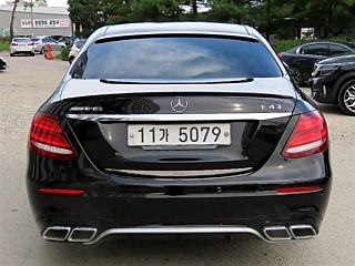 MERCEDES BENZ E-CLASS W213 2017