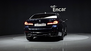 BMW 5-SERIES G30 2020