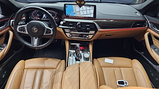 BMW 5-SERIES G30 2020