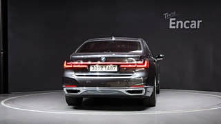 BMW 7-SERIES G11 2021