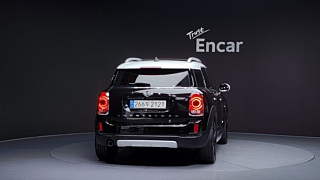 MINI COUNTRYMAN COOPER D 2018